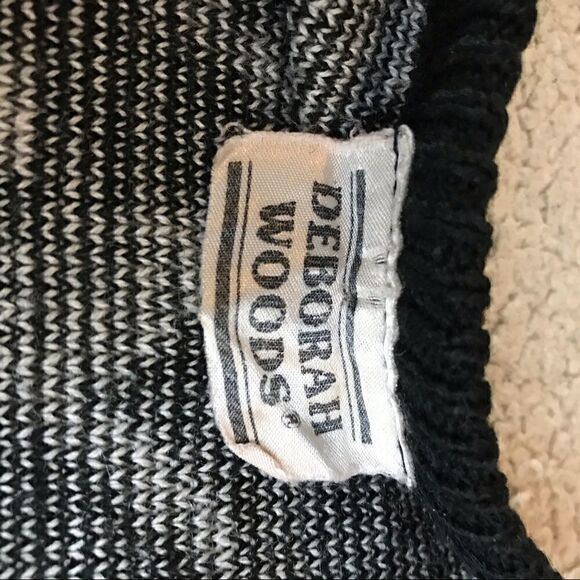 DEBORAH Woods Vintage Sweater 🌻 - Picture 4 of 5